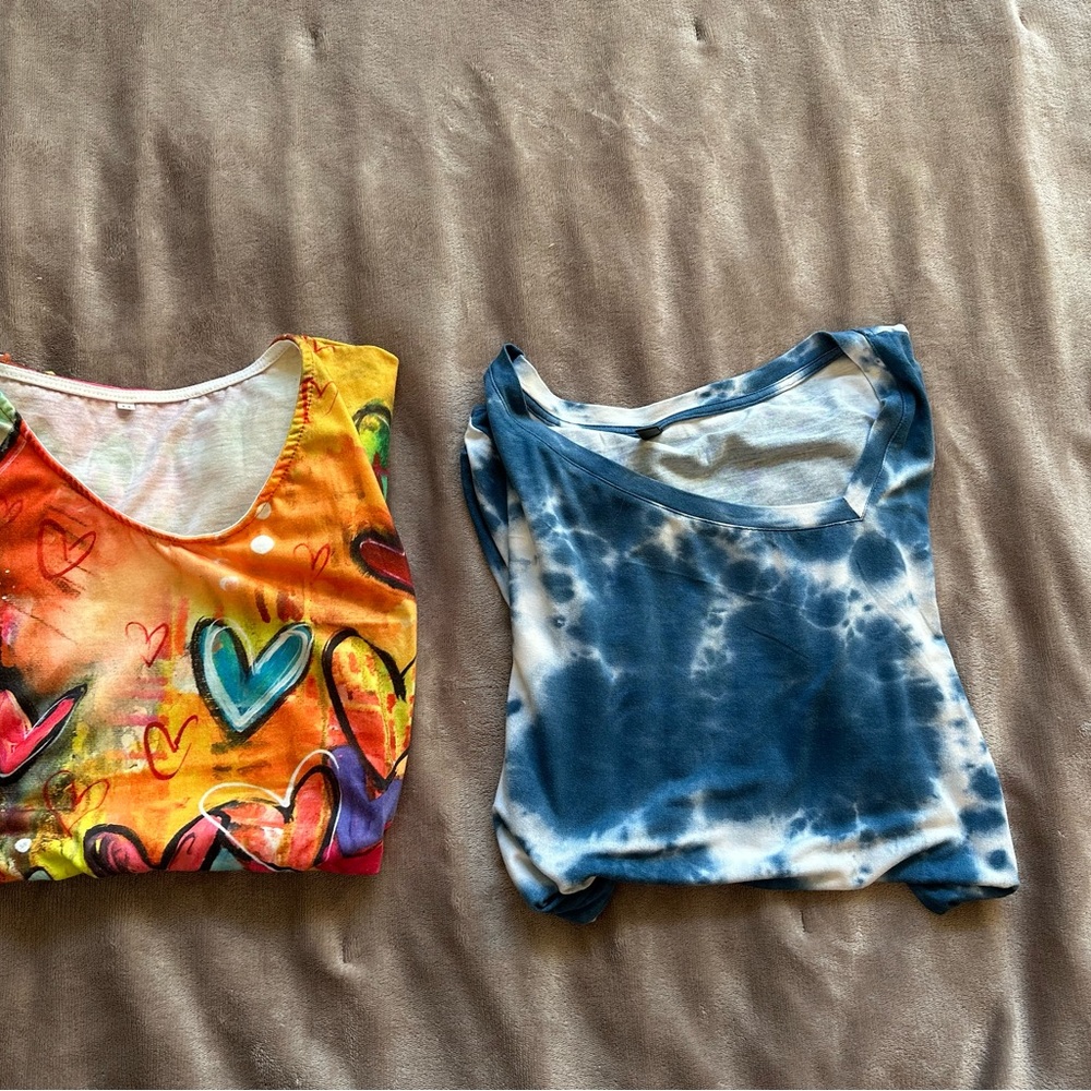 Ayifu Bundle Of 2 Short Sleeves Top Blue Dye Hearts Medium